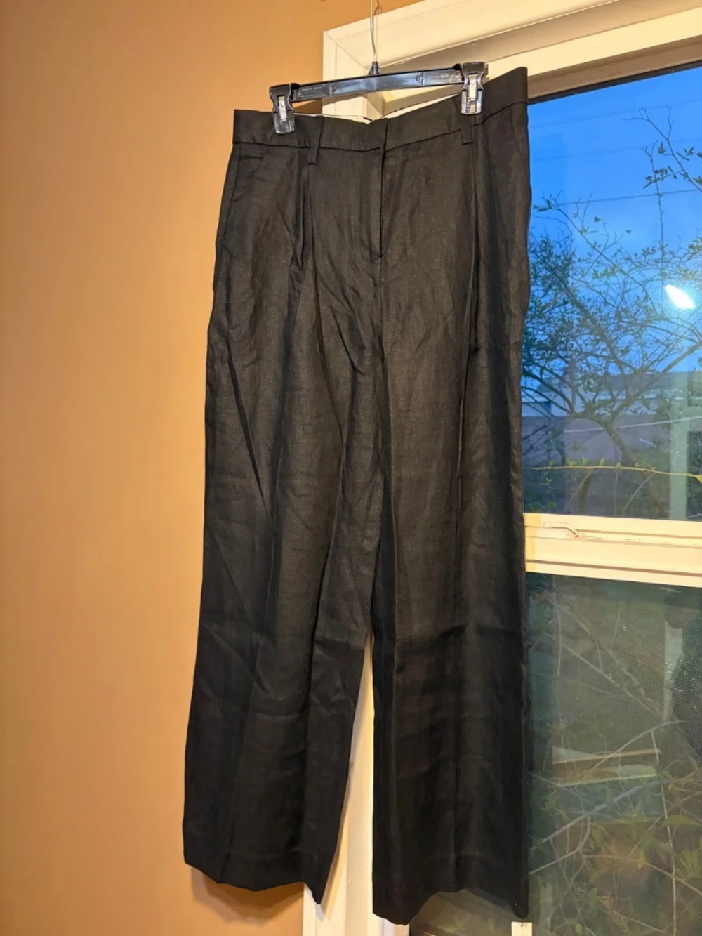 Reformation Alex Linen Mid Rise Short Pant Black - Size 10P